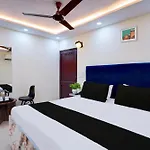 Hotel O City Palace