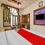 Hotel O 81340 Hotel Maanavi