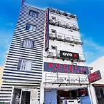 Hotel O Star