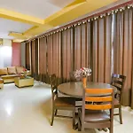 Fabexpress The Paradise - Nr Apollo Hospital