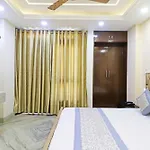 Hotel Samrat Residency 10 Mints Walking Distance Nizamuddin Railway Station