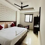Hotel Ecg Grand Inn-Near Delhi Airport