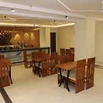 Hotel Ecg Grand Inn-Near Delhi Airport