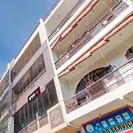 Super Hotel O Royal Paradise