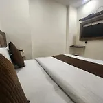Hotel Merry Gold