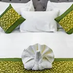Hotel Mayur C R Park - Greater Kailash New Delhi