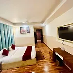 Hotel Airport City