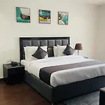 Saltstayz Select - Malcha & Chankyapuri