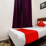 Collection O Ramji Grand Near Tdi Mall