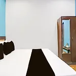 Super Hotel O Jail Road Rajouri Garden