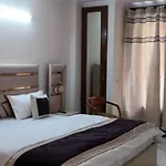 Sunshine Villa- Premiums Rooms In South Extension-2