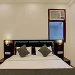 Hotel Marina Near Delhi Airport