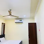 Hotel Downtown - Shakti Nagar