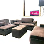 Hotel Aerocity Golden