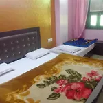 Hotel Raj International Dx In-Front Of Sarai Rohilla Station