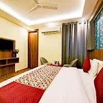 Hotel Rosewood Near Delhi Airport