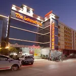 Lohmod Hotel At National Highway 8 - Free Airport Transffer