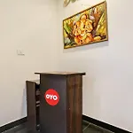 Hotel O Welcome Hotel Near Dlf Avenue Saket