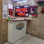 Hotel Metro Park