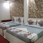 Shri Home Stay