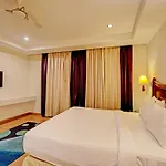Hotel Grand Marina