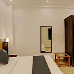 Hotel Grand King Plaza Near Delhi Airport
