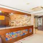Fabhotel Marble Arch Karol Bagh