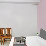 Hotel O Imperial Residency Near Dashrath Puri Metro Station