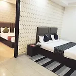 Hotel Park View A Family Hotel - Delhi Airport