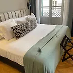 Hotel Teo International Near Delhi Airport