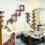 Atharva\'S Homestay By Goaround Homes - Nehru Enclave Metro, South Delhi