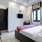 New Ammby Inn - Lajpat Nagar