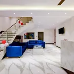 Hotel Surya Plaza Near New Delhi Railway Station And Connaught Place