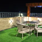 Skymax Hotel
