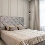 Hotel Grand Ambs Plus Near Igi Airport