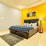 Cozy One Bedroom Apartment