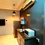Cozy One Bedroom Apartment