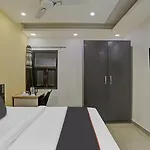 Hotel N R Prime Royalty Greater Kailash - Couple Friendly