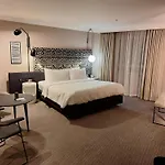 Hotel Seven Inn Villa Near Igi Airport