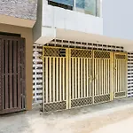 Super Hotel O Dwarka Metro