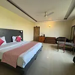 Hotel Cloud Stay - Aiims Hospital