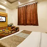 Hotel Church View 2 Min Walk From Near New Delhi Railway Station
