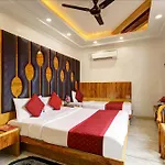 Hotel Church View 2 Min Walk From Near New Delhi Railway Station