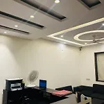 Hotel Aerocity Golden