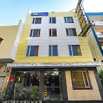 Fabhotel Baba Residency Near New Delhi Railway Station