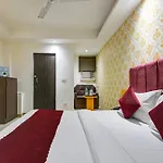 Hotel Platinum With Free Pickup-Delhi Airport