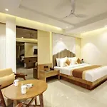 Hotel Platinum With Free Pickup-Delhi Airport