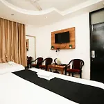 Hotel Paradise International By Jmd Group Near Delhi Igi Airport
