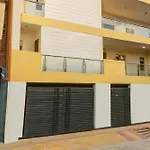 Super Hotel O Rohini Sector 20 Formerly Yellow Saffron