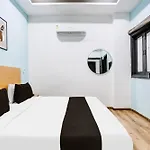 Super Townhouse Rohini Sector 23